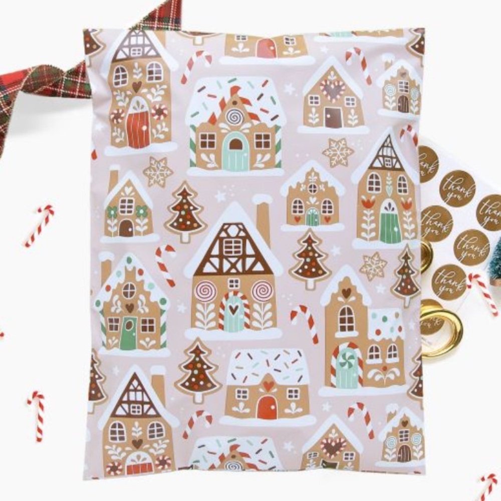 Set of 20 14x17 Festive Gingerbread House Poly Mailer